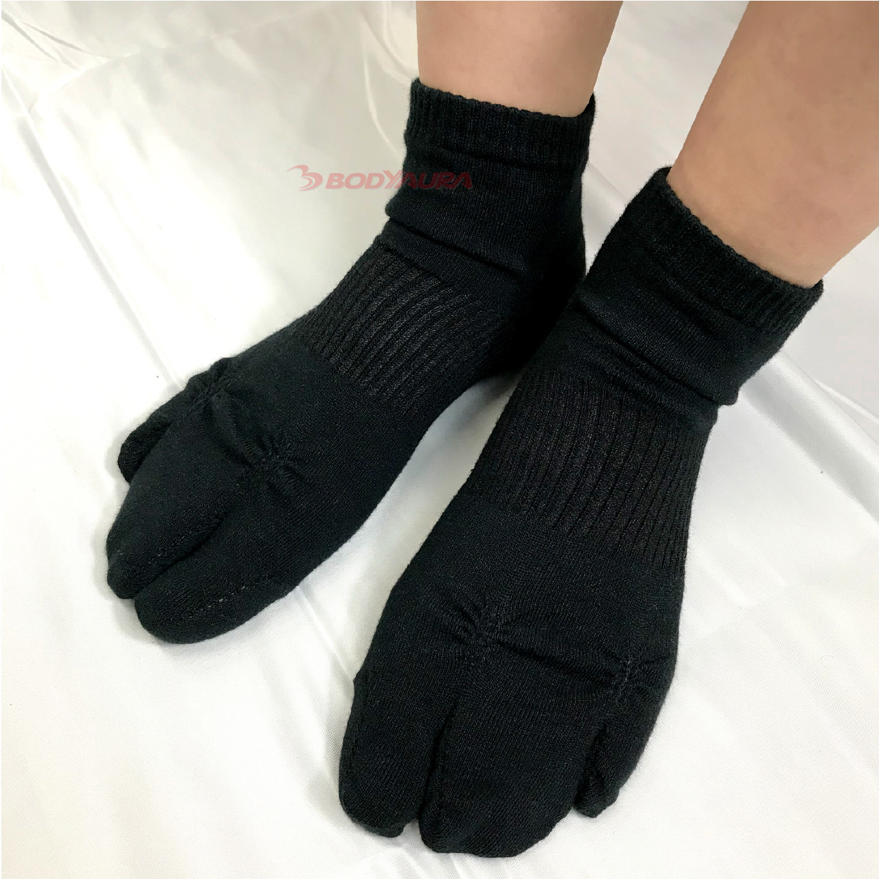 マグネットフットケアWISELEG3本指靴下