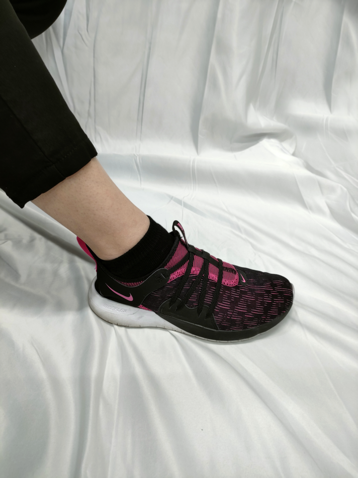 マグネットフットケアWISELEGスニーカータイプくつ下